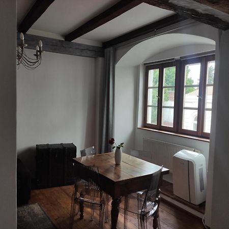 Apartmany Antico Микулов Экстерьер фото