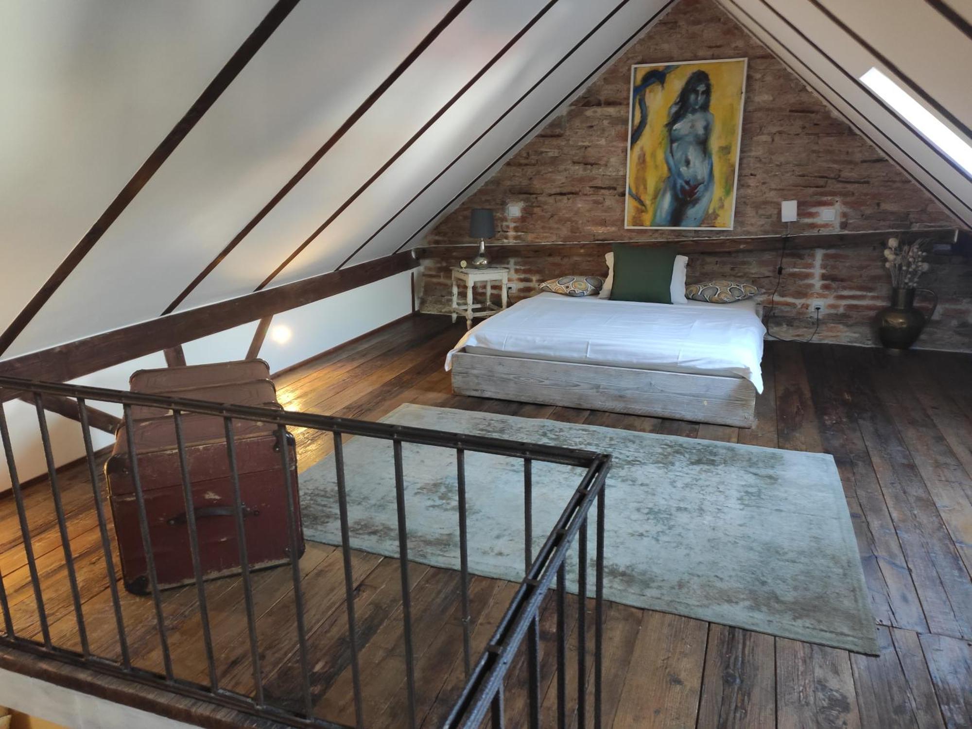 Apartmany Antico Микулов Экстерьер фото