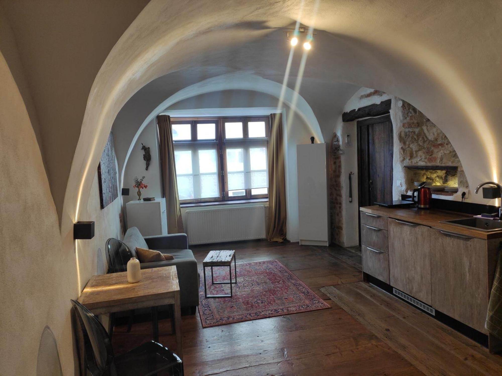 Apartmany Antico Микулов Экстерьер фото